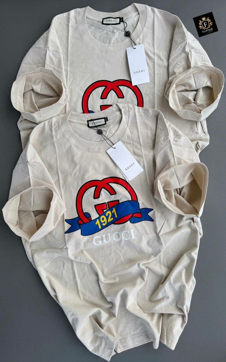 Tee short