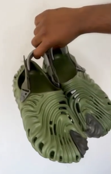 SB CROC$