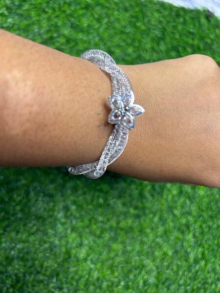 Elegant bracelets