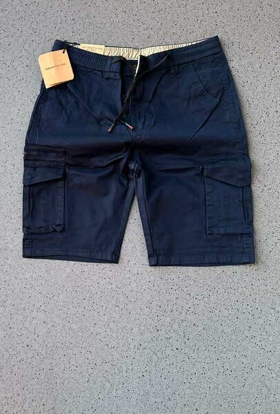 Khaki side pockets