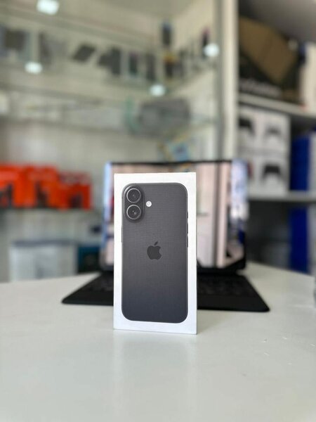 iPhone 16