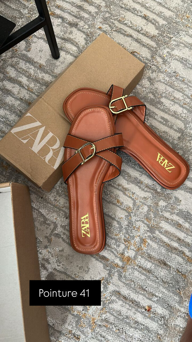 Sandales en cuir marron