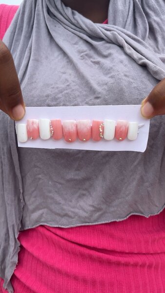 Faux ongles