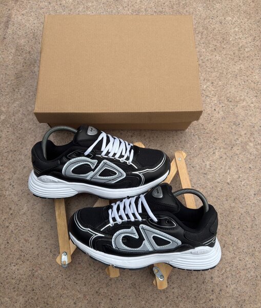 Baskets Noires Élegantes Homme