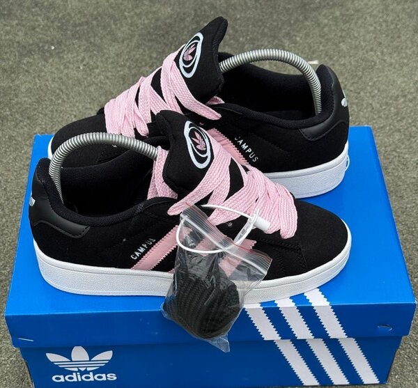 Adidas campus