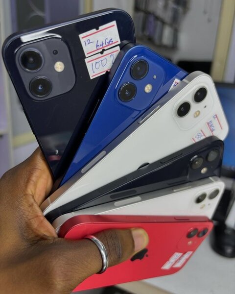 iPhone 12