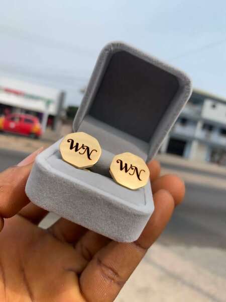 Cufflinks