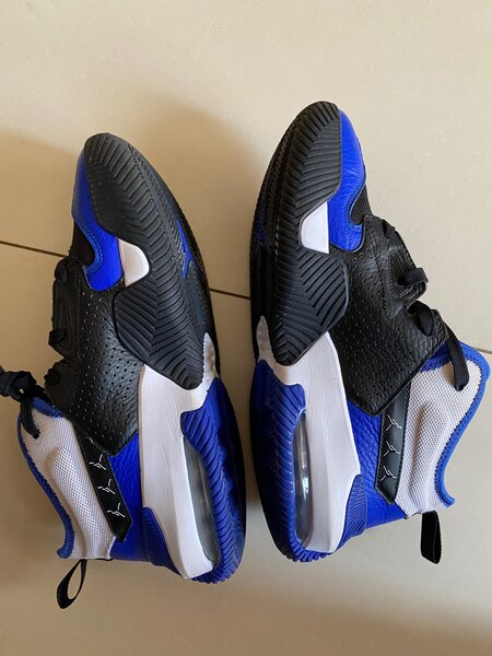Jordan 23s