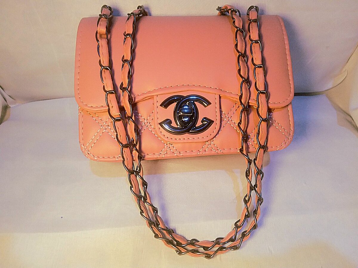Ladies handbag