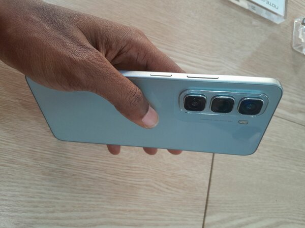INFINIX HOT 50