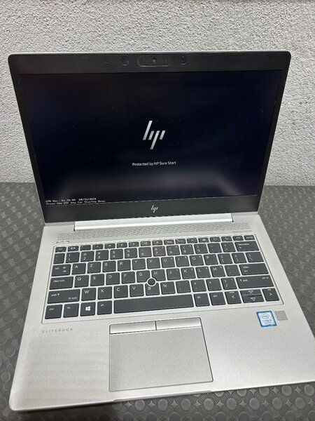 HP EliteBook Laptop 13''