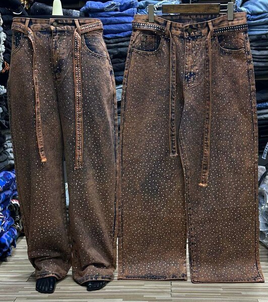 Baggy jeans