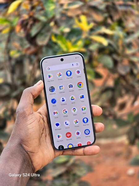 Pixel 9pro 512GB + 16GB RAM