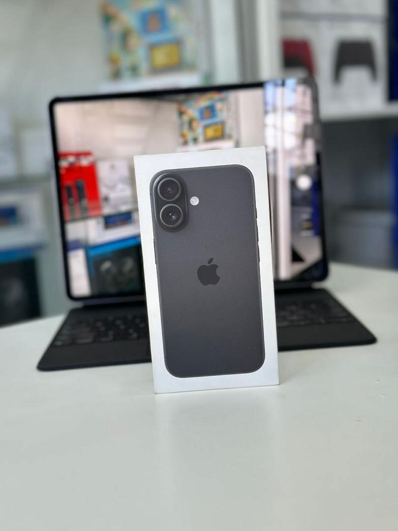 iPhone 16