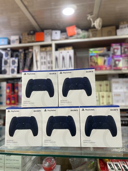 Manette ps5 neuf en promo