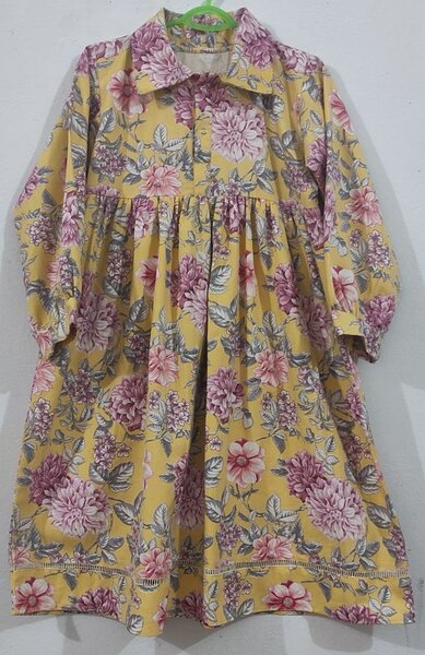 Straight dress