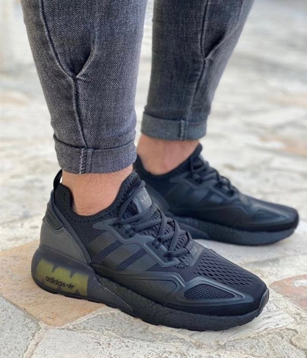 ADIDAS SNEAKER