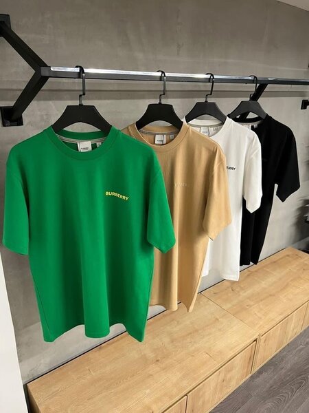 Mens top