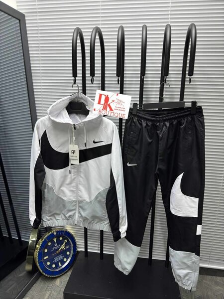 Ensemble de sport homme chic
