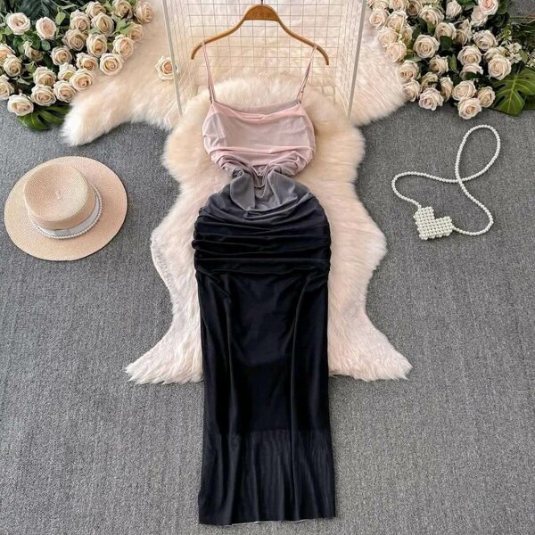 DRESS