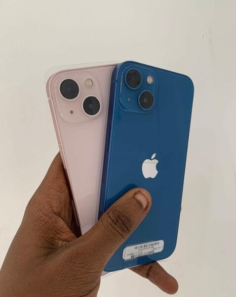iPhone 13