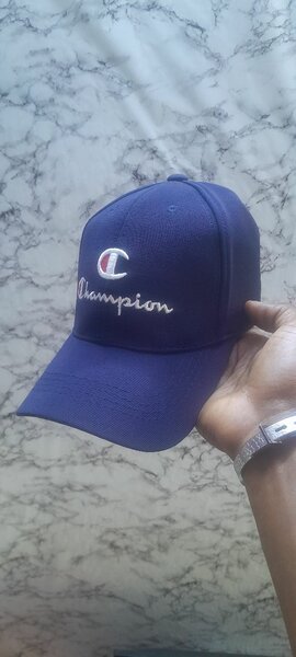 Casquette noire en coton