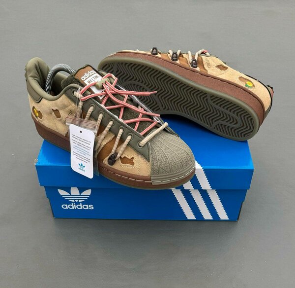SUPERSTARS