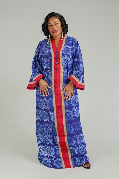 Robe Aunty Rich