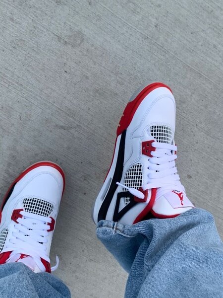 Jordan 4