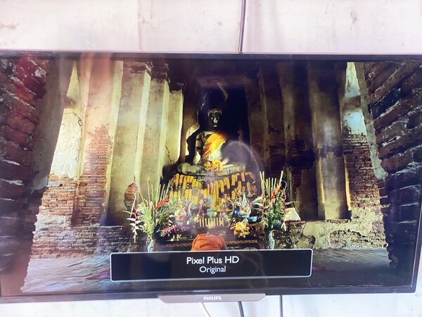 Philips 32 inches