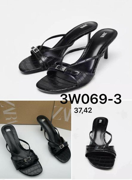 Sandales à talons chic noir