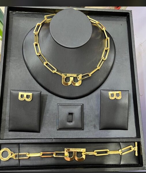 Ladies set
