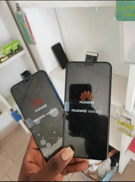 Huawei nova 3i