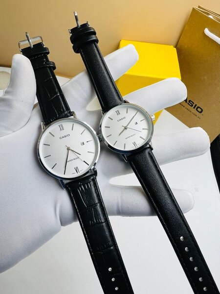 Montre pour Couple ( CASIO )