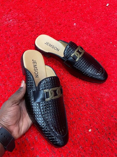 Dressing shoes