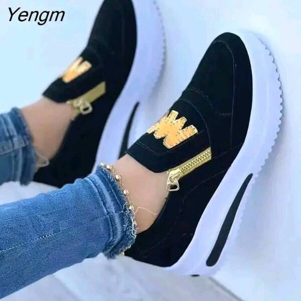 Ladies shoes