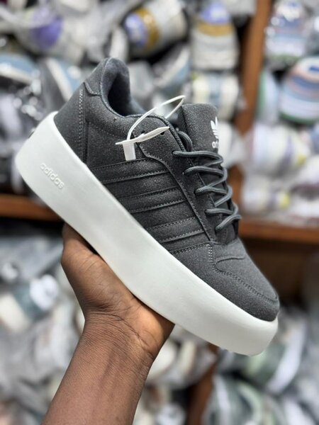 adidas 42-43-44-45