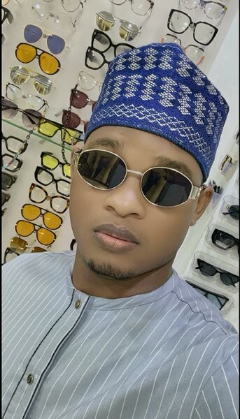 Hafiz lunettes 