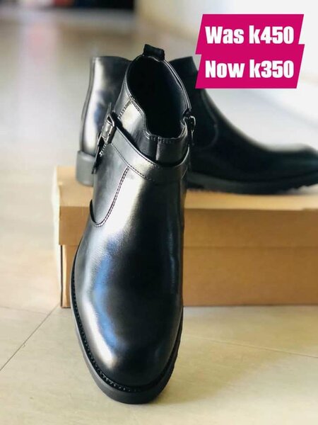 Smart Chelsea boots