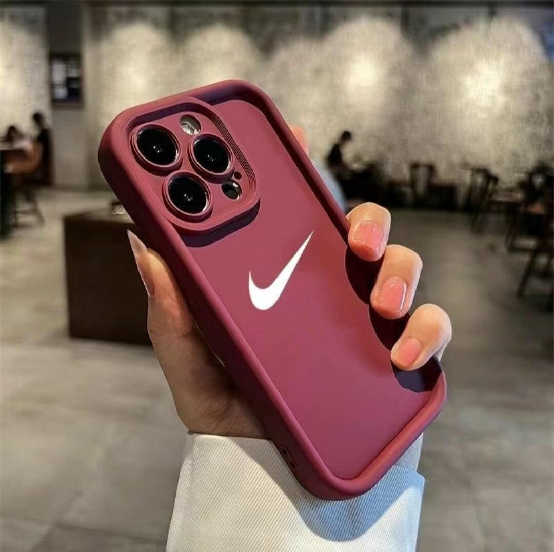 Новое поступление чехолы NIKE.