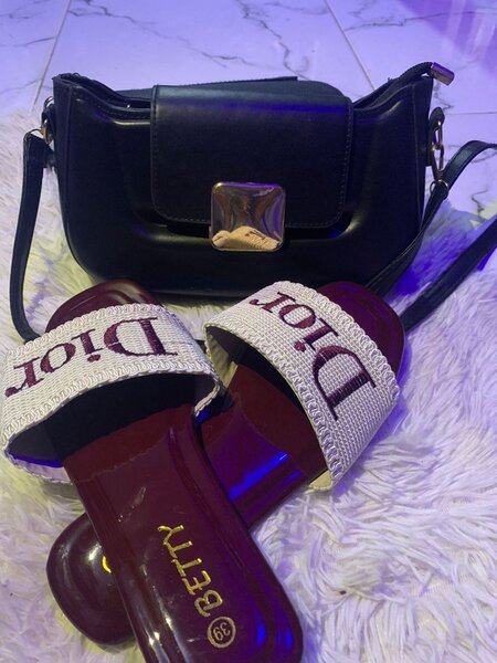Flat Dior Slippers