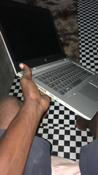 HP PRO BOOK 645 G5