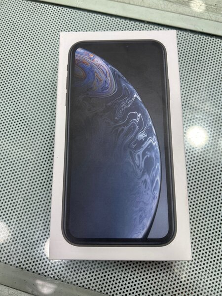 iPhone XR