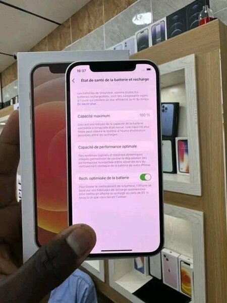 iPhone 12 simple 128Go