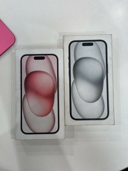  iPhone 15 128GB