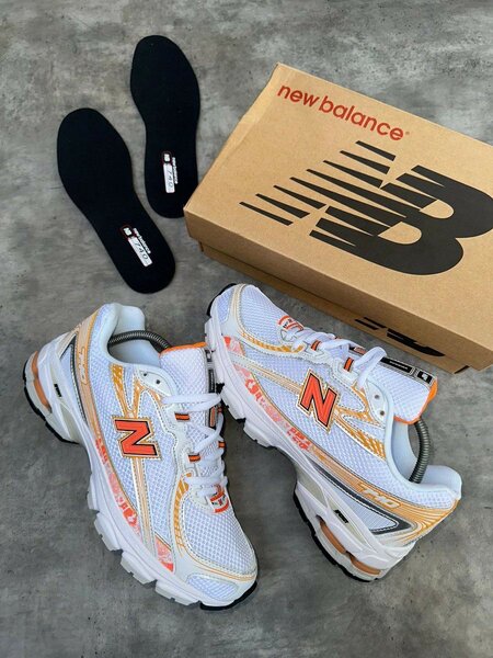 NEW BALANCE 740