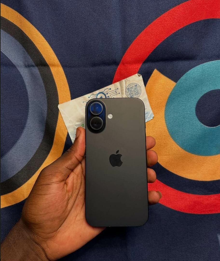 iPhone 16