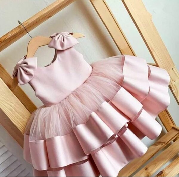 OUTFITS FOR GIRLS