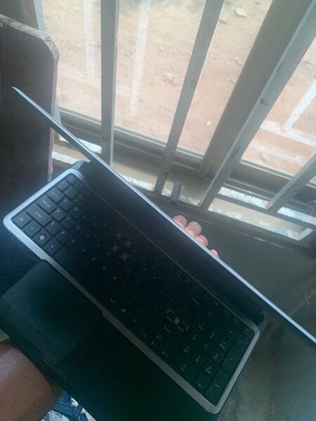 Laptop