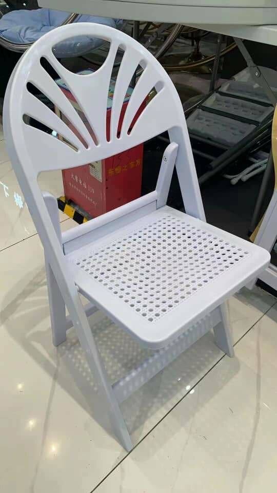 Gladiator chairs